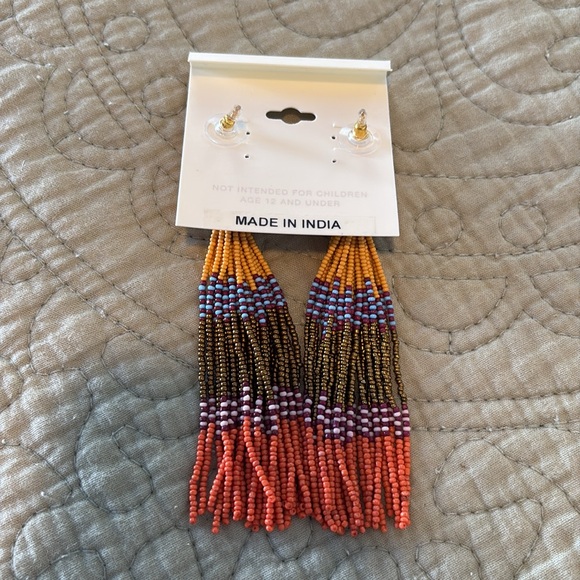 NWT Earrings - Picture 2 of 3